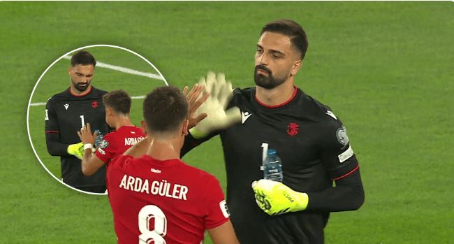 მომენტი, გუშინდელი მატჩიდან, რომელიც ბევრს გამორჩა - ვიდეო ვირუსულად გავრცელდა